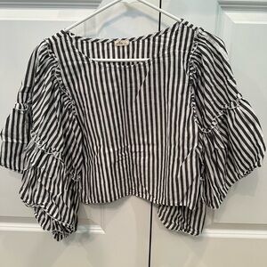 Hollister Grey and White Striped Cropped Shirt with Ruffle Flowy Sleeves Small